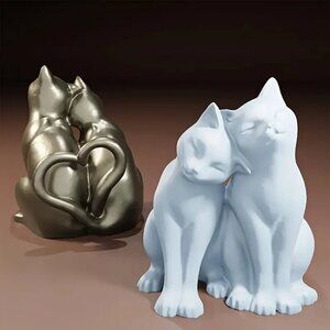 Durable Plastic Nuzzling Cats Statue - NEW - 1.88 in L x 1.57 in W